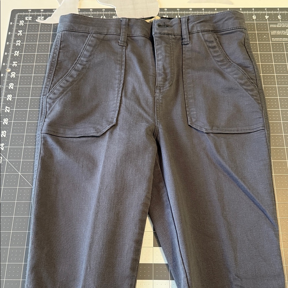 Democracy Women's Gray Ankle Jeans